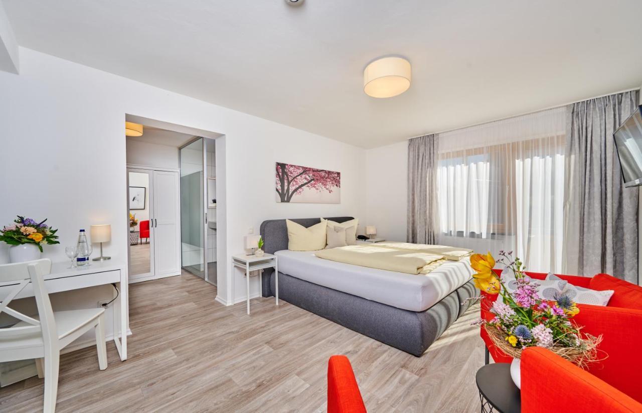Hotel Restaurant Zum Goldenen Anker Mit Hallenbad & Wellnessbereich Windorf  Экстерьер фото