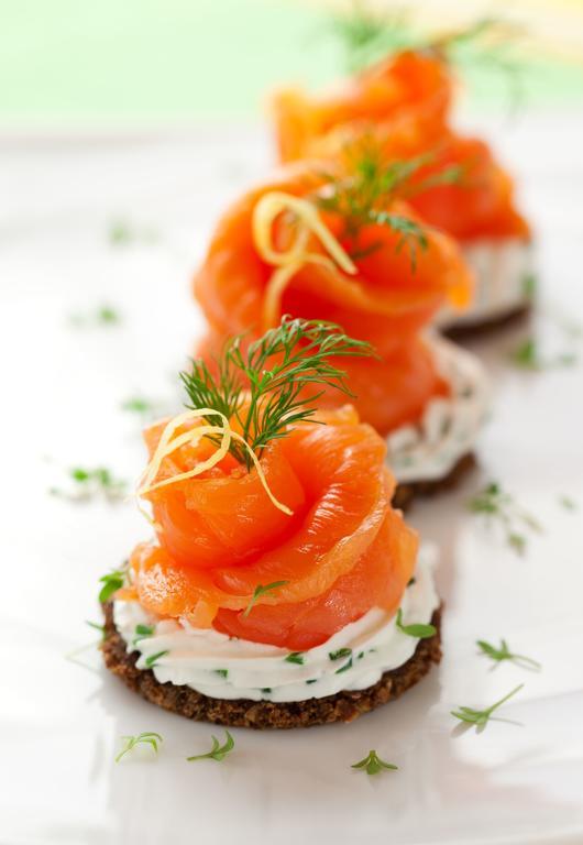 Hotel Restaurant Zum Goldenen Anker Mit Hallenbad & Wellnessbereich Windorf  Экстерьер фото
